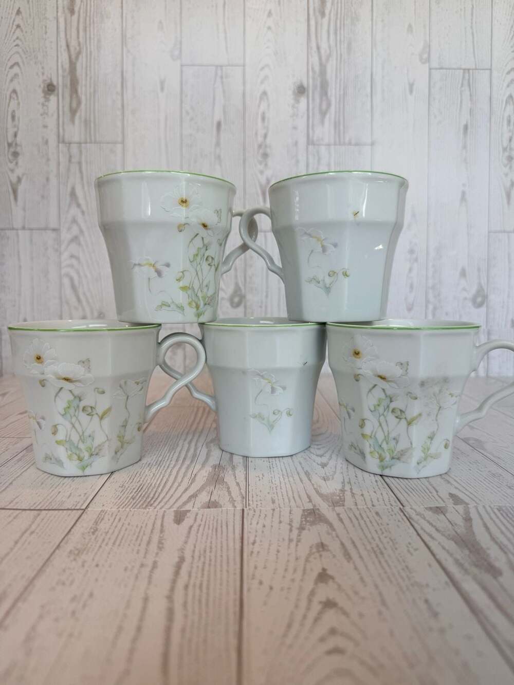 Set of 5 Vintage Mikasa Poppy Sunday Octagonal Flat Cups L9411 White Poppies